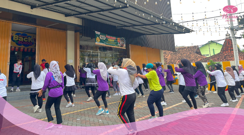 talkshow-kecantikan-dan-senam-sehat-nerissa-skin-clinic-dan-mitra-swalayan-purwodadi-grobogan-3